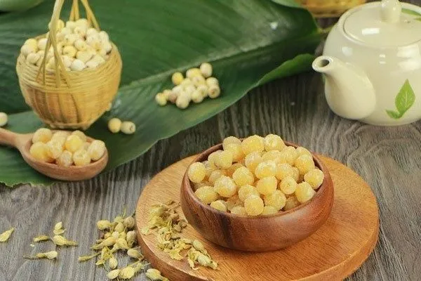 Cách làm mứt hạt sen khô