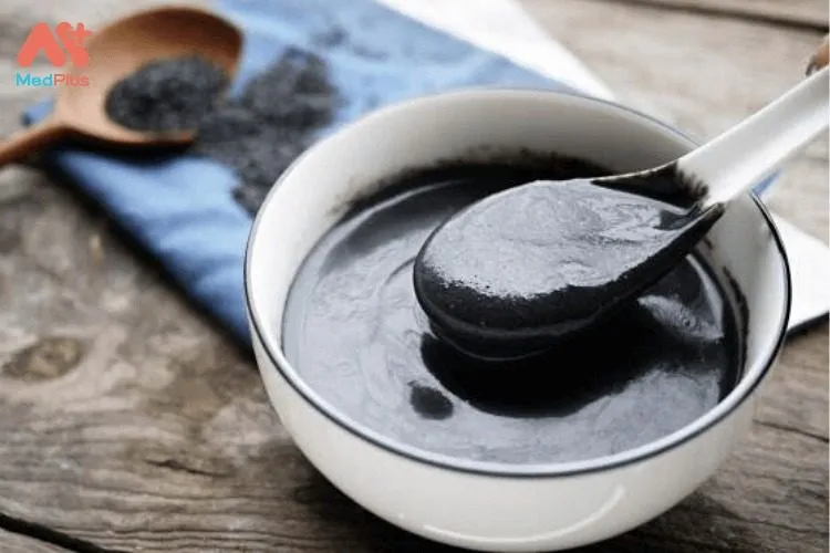 Mè đen rang chín thơm là nguồn dinh dưỡng vàng cho mẹ bầu